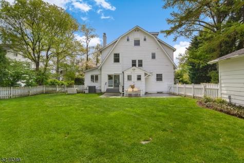 11 Pine Terrace West Millburn NJ 07078