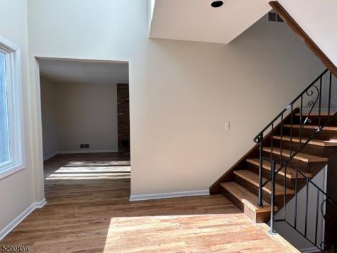 54 Water Street Tewksbury NJ 08833