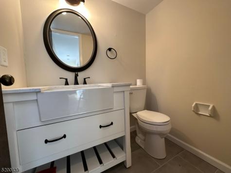 54 Water Street Tewksbury NJ 08833