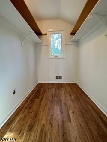 54 Water Street Tewksbury NJ 08833