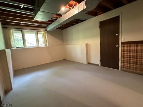 54 Water Street Tewksbury NJ 08833