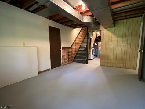 54 Water Street Tewksbury NJ 08833