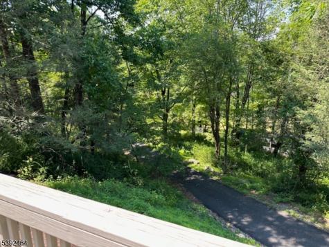 54 Water Street Tewksbury NJ 08833