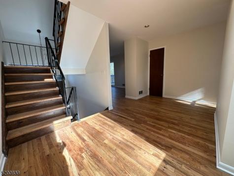 54 Water Street Tewksbury NJ 08833