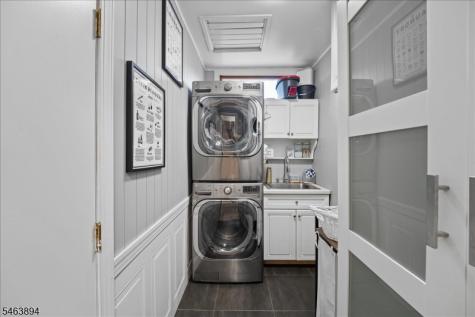 37 Lurline Drive Bernards NJ 07920