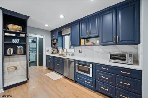 37 Lurline Drive Bernards NJ 07920