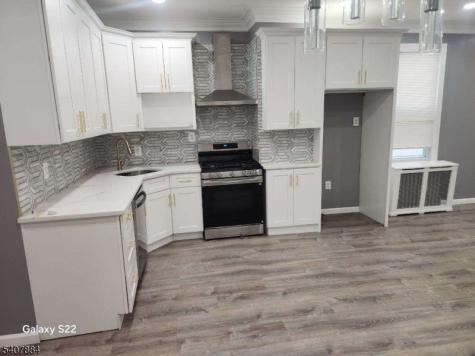575 N 9th Street Newark NJ 07107