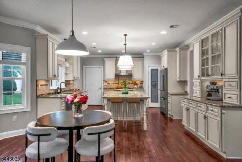 1233 Poplar Avenue Mountainside NJ 07092