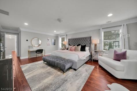 1233 Poplar Avenue Mountainside NJ 07092