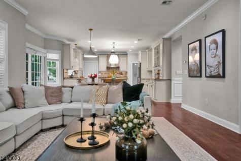 1233 Poplar Avenue Mountainside NJ 07092