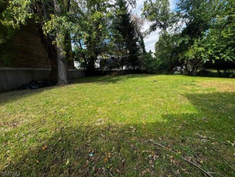 55 Morris Street East Orange NJ 07017