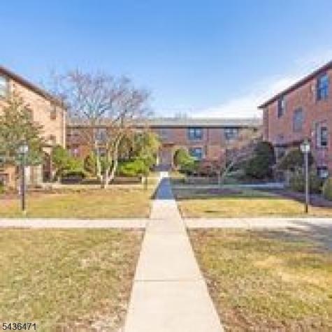 803 Mountain Avenue Springfield NJ 07081