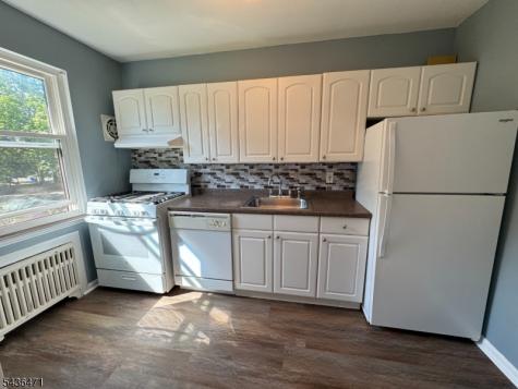 803 Mountain Avenue Springfield NJ 07081