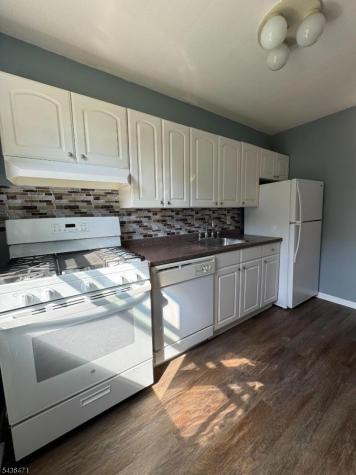 803 Mountain Avenue Springfield NJ 07081