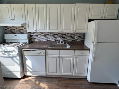 803 Mountain Avenue Springfield NJ 07081