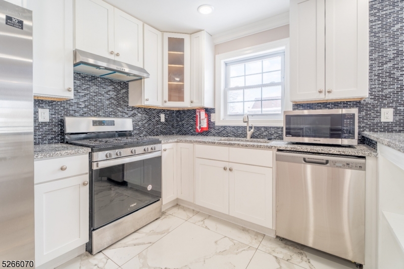 41 Jacob Street Newark NJ 07103