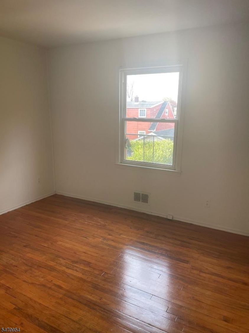 262 Revere Avenue Union NJ 07083