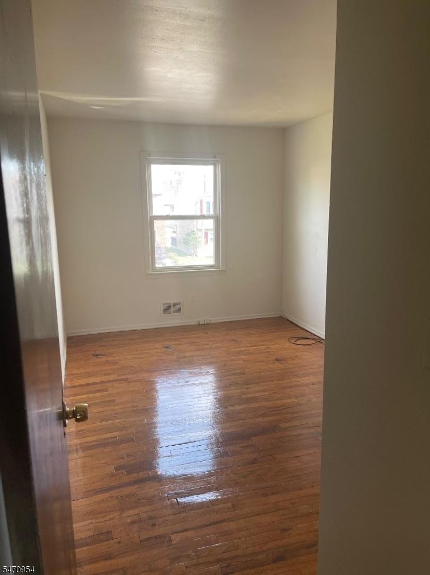 262 Revere Avenue Union NJ 07083
