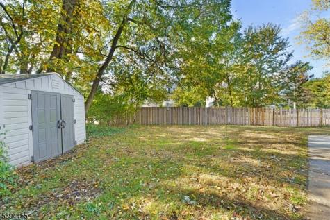 621 Spruce Avenue Garwood NJ 07027