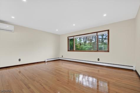 97 Sipp Avenue Clifton NJ 07013