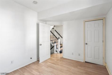 76 N 17th Street East Orange NJ 07017