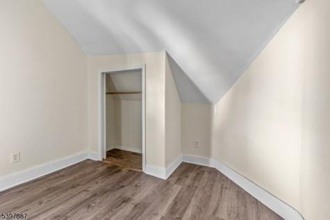 76 N 17th Street East Orange NJ 07017