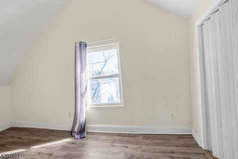 76 N 17th Street East Orange NJ 07017