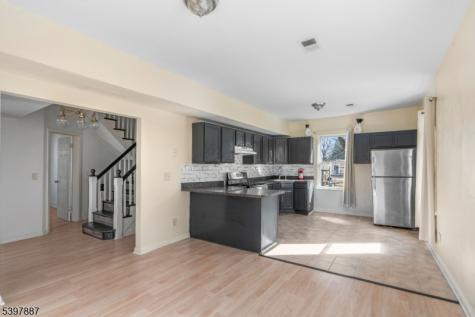 76 N 17th Street East Orange NJ 07017