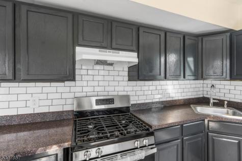 76 N 17th Street East Orange NJ 07017