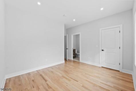 441 John Street East Newark NJ 07029