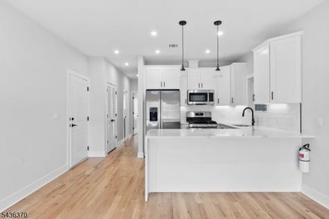 441 John Street East Newark NJ 07029