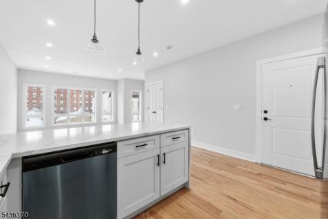 441 John Street East Newark NJ 07029