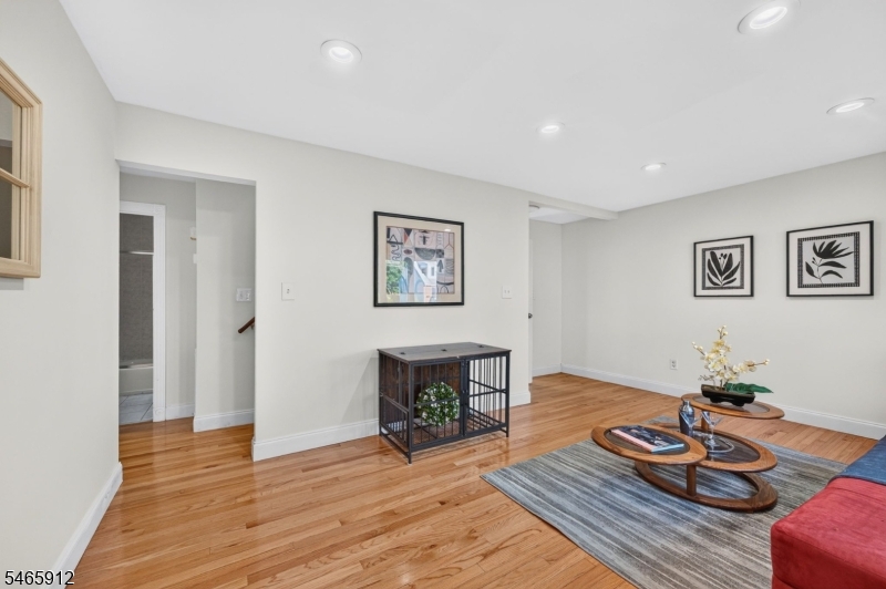29 Windsor Drive East Brunswick NJ 08816