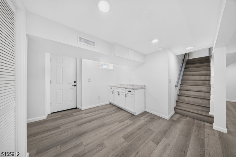 29 Windsor Drive East Brunswick NJ 08816