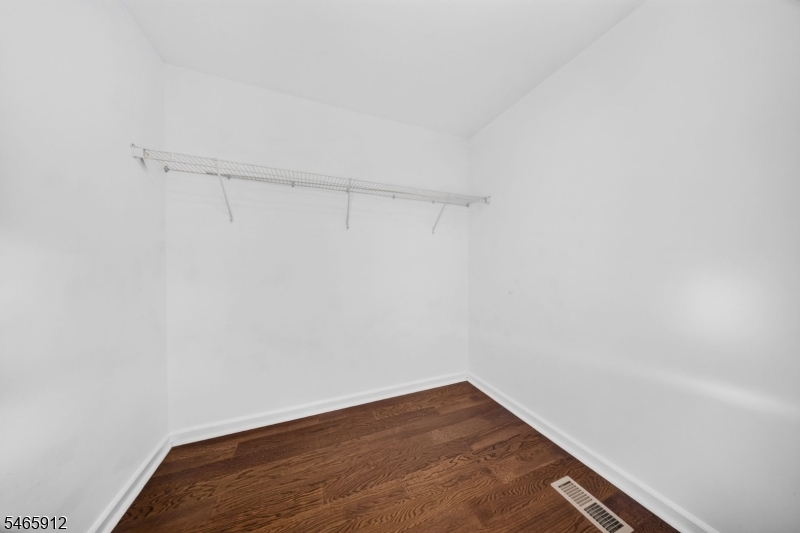 29 Windsor Drive East Brunswick NJ 08816
