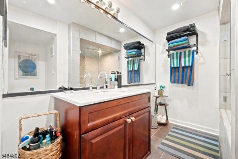 491 Valley Street West Orange NJ 07050