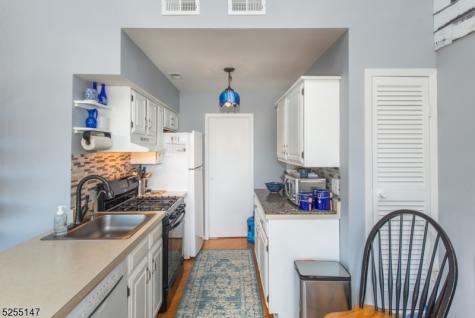 2 Falkenstein Drive Vernon NJ 07462