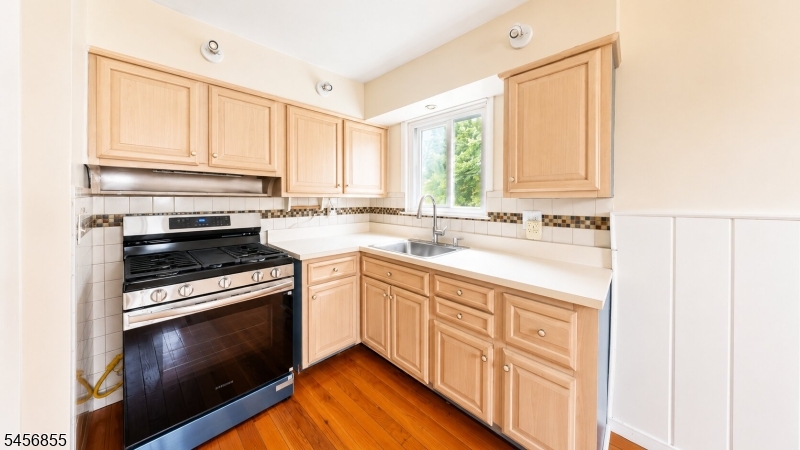 1019 Colby Avenue Raritan NJ 08869