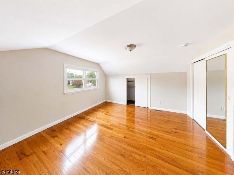 1019 Colby Avenue Raritan NJ 08869