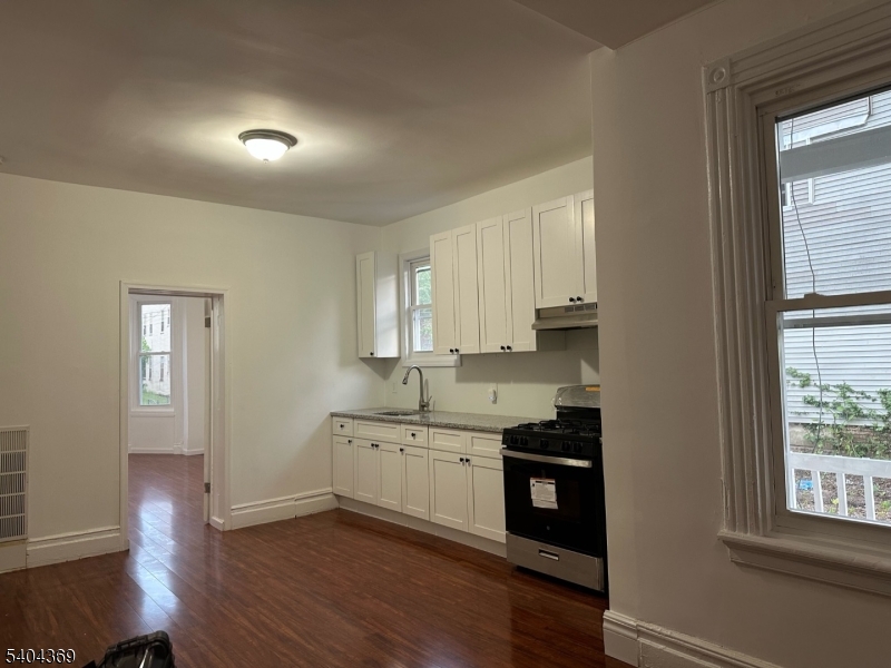 247 S 8th Street Newark NJ 07103