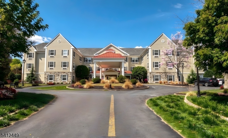 41 Springfield Avenue Summit NJ 07901