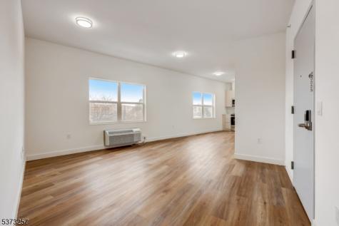 48 Chadwick Street Paterson NJ 07503