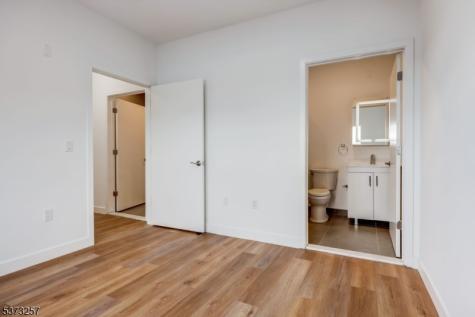 48 Chadwick Street Paterson NJ 07503