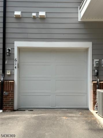 614 Sadie Circle New Brunswick NJ 08901
