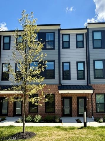 614 Sadie Circle New Brunswick NJ 08901