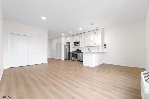 321 E 3rd Street Plainfield NJ 07060