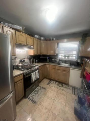 540 Broadway Elizabeth NJ 07206
