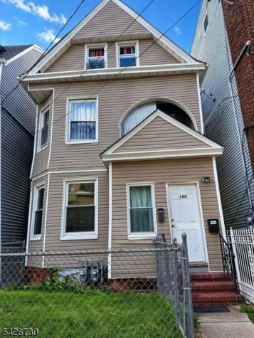 186 3RD Street Newark NJ 07107