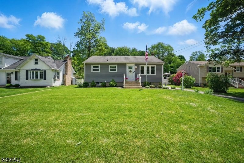 22 Beaver Brook Lane Denville NJ 07834