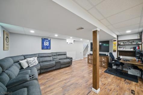 22 Beaver Brook Lane Denville NJ 07834
